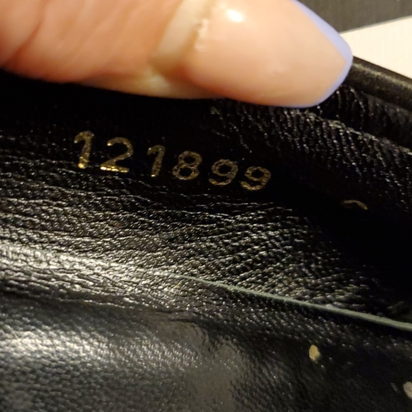 2 LOUISVUITTON & 2 GUCCI = 4 PAIRS - Picture 12 of 13